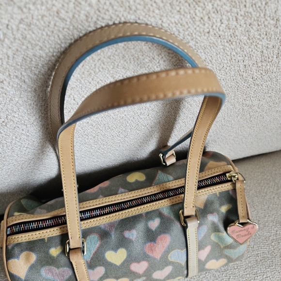 Dooney & Bourke Green and Pink Shoulder Bag with Heart Pattern - Picture 3 of 10